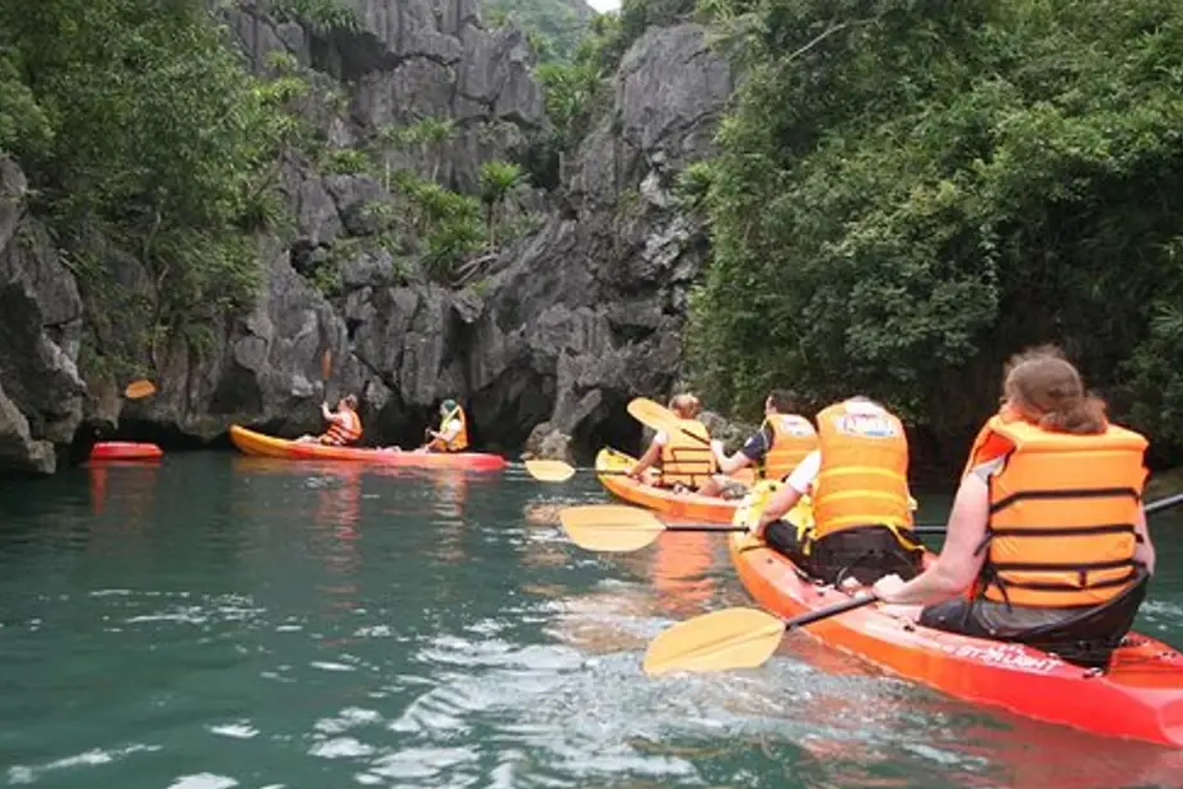 Halong Bay Full Day With Kayaking and Swimming on Titop Island